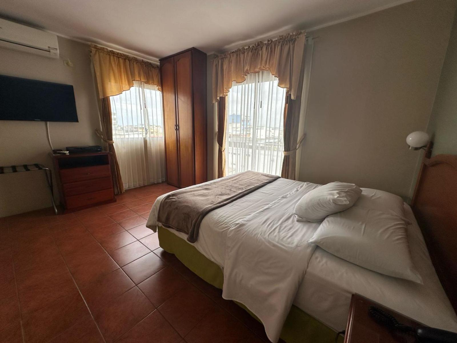 מצ'אלה Grand Hotel Americano מראה חיצוני תמונה