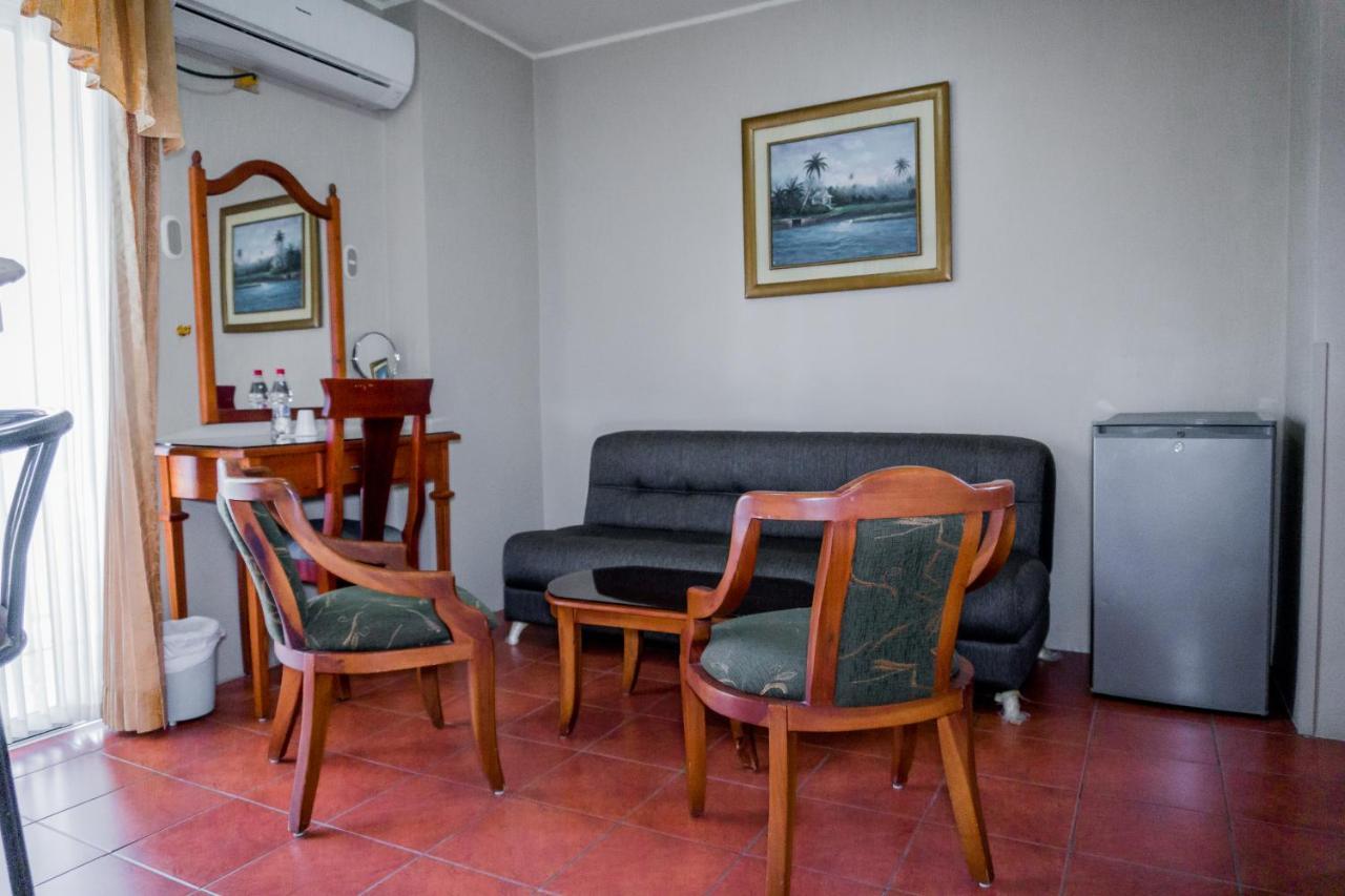 מצ'אלה Grand Hotel Americano מראה חיצוני תמונה
